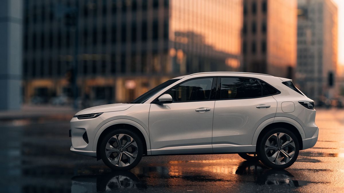 SUV compacto branco